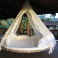 Suspended-Swinging-Trampoline-Bed-300x199
